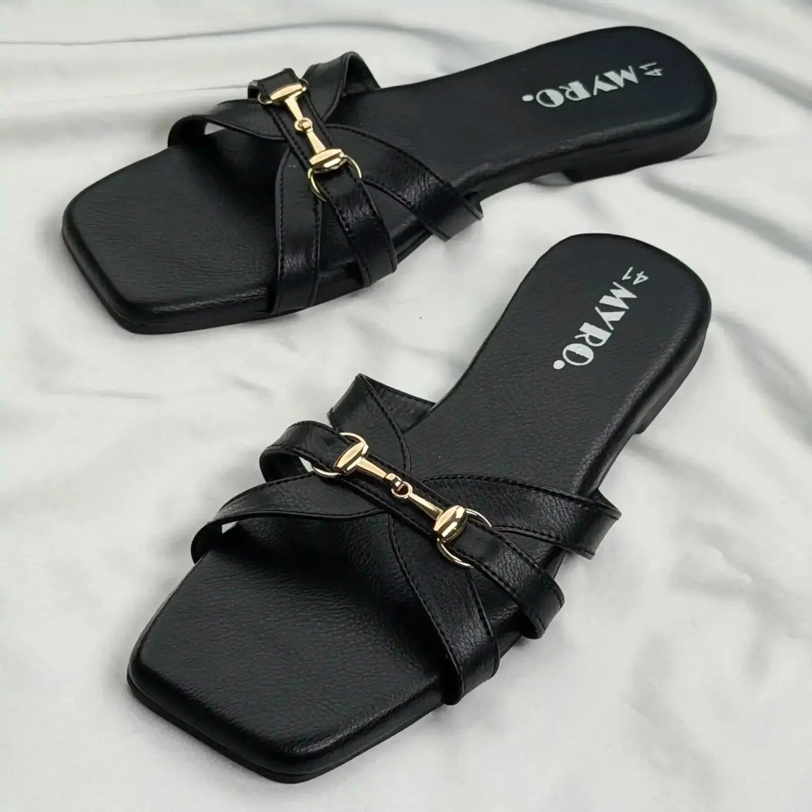 Sevila Black Slide - MYRO